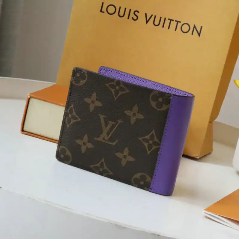 LV Bag 2209DJ0080