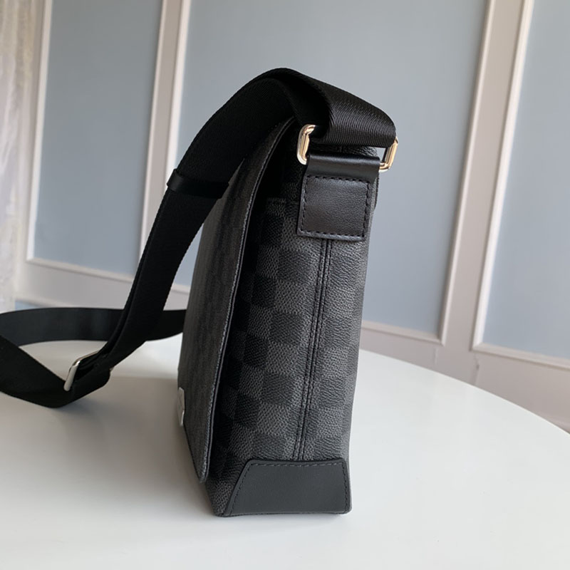 FASH LOUIS VUITTON Bag 2209HT0001