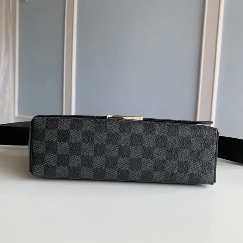 LV Bag 2209HT0001