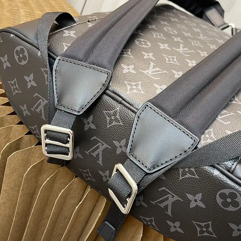 FASH LOUIS VUITTON Bag 2209HT0002