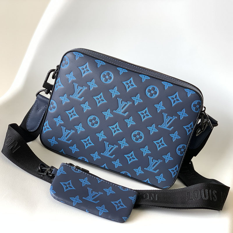 Louis Vuitton Bag 2209HT0005