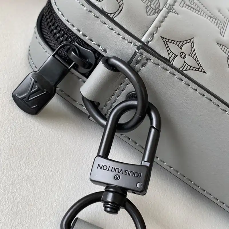 LV Bag 2209HT0006