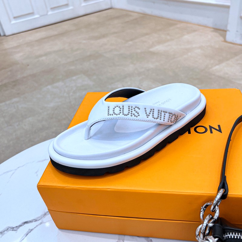 FASH LOUIS VUITTON Shoes 2209MP0002