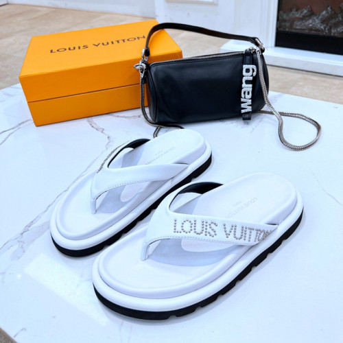 FASH LOUIS VUITTON Shoes 2209MP0002