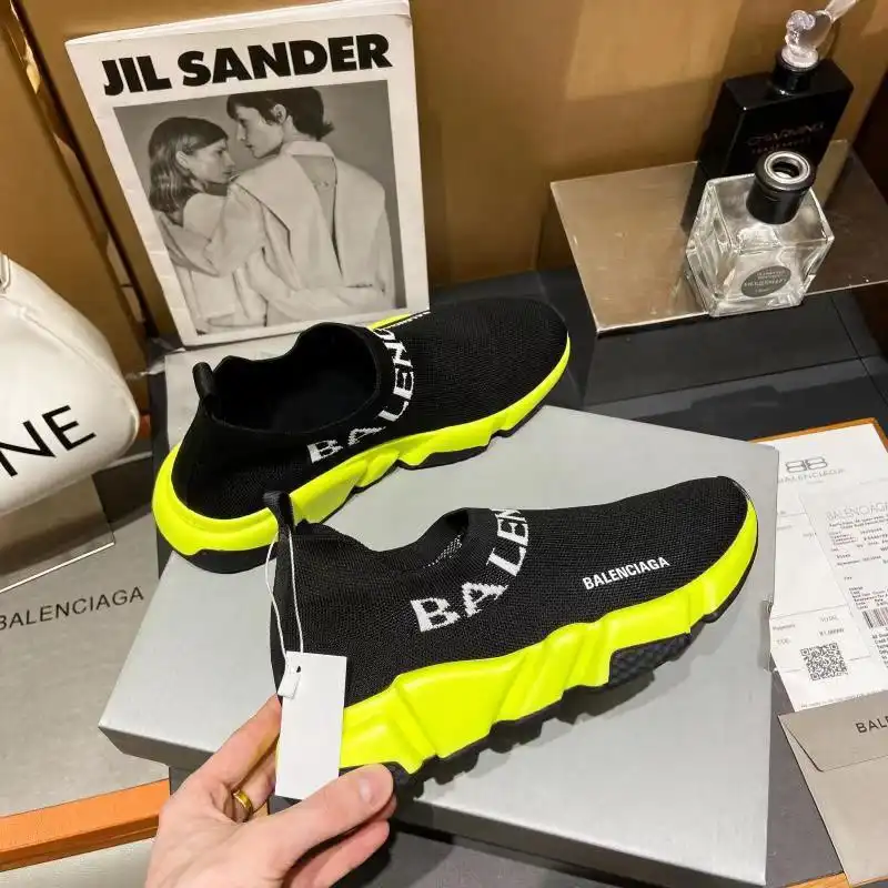 Balenciaga Shoes 2209MP0022