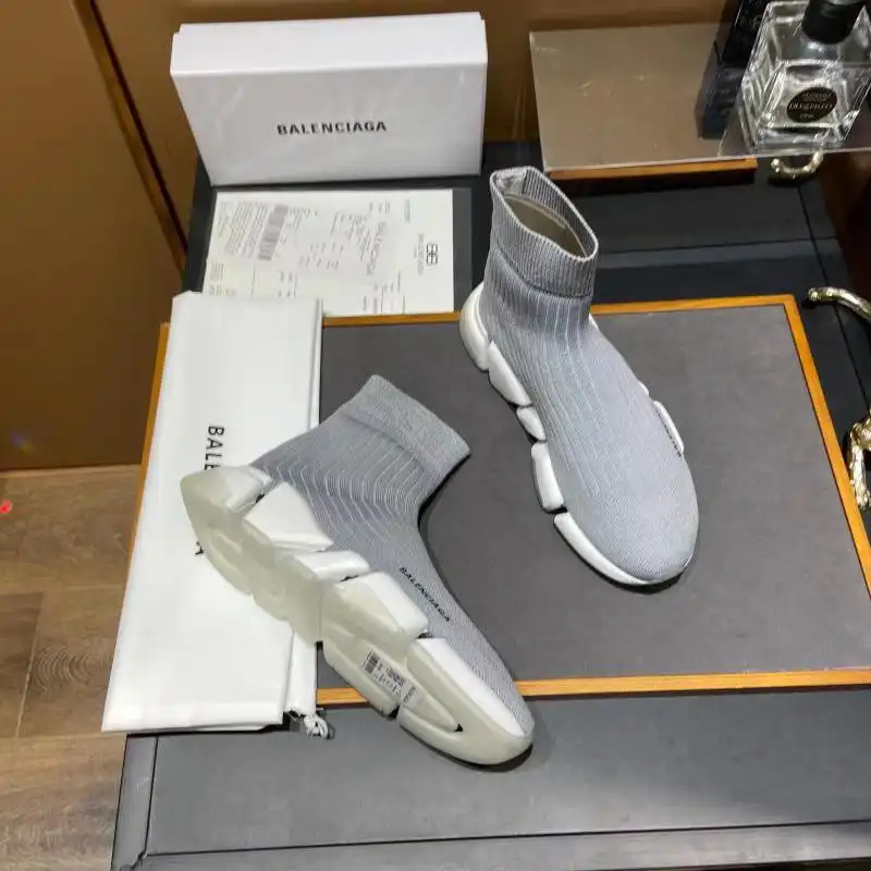 Balenciaga Shoes 2209MP0029