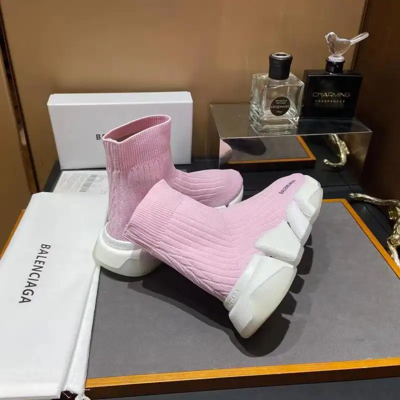 Balenciaga Shoes 2209MP0030