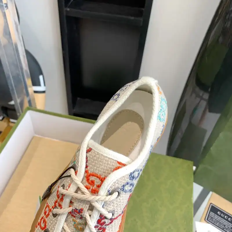 Cheap Gucci Shoes 2209PZ0038