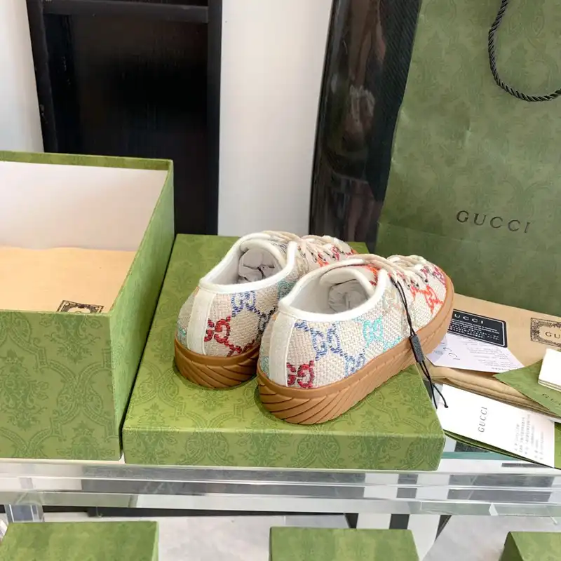 Cheap Gucci Shoes 2209PZ0038