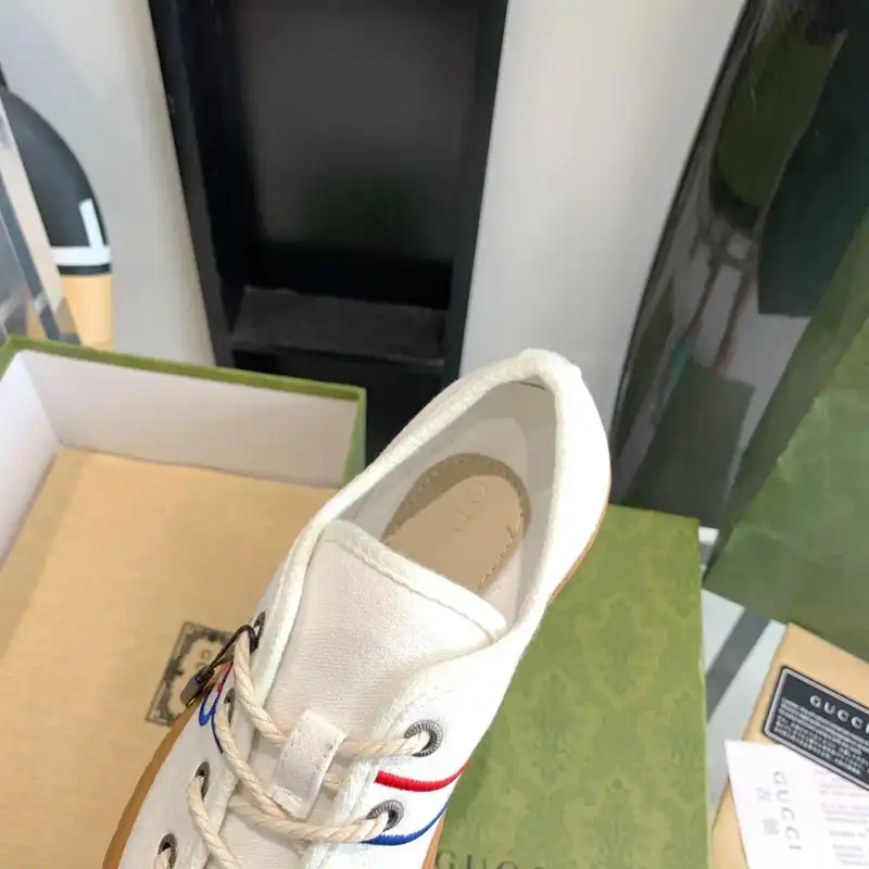 Cheap Gucci Shoes 2209PZ0039