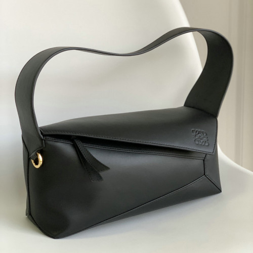 FASH Loewe Bag 2209SW0004