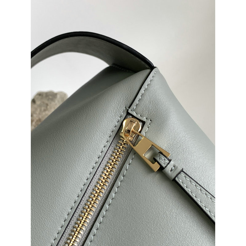 FASH Loewe Bag 2209SW0005