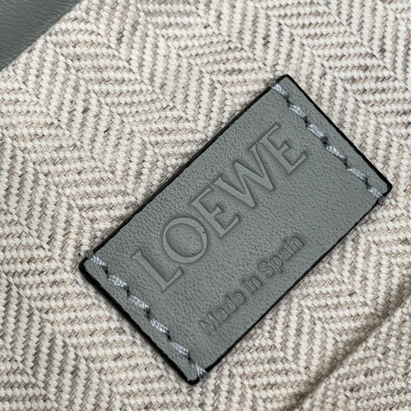 FASH Loewe Bag 2209SW0005