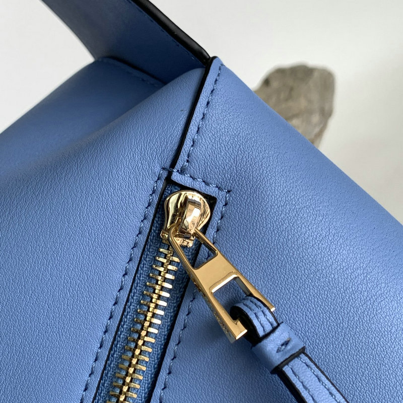 FASH Loewe Bag 2209SW0006