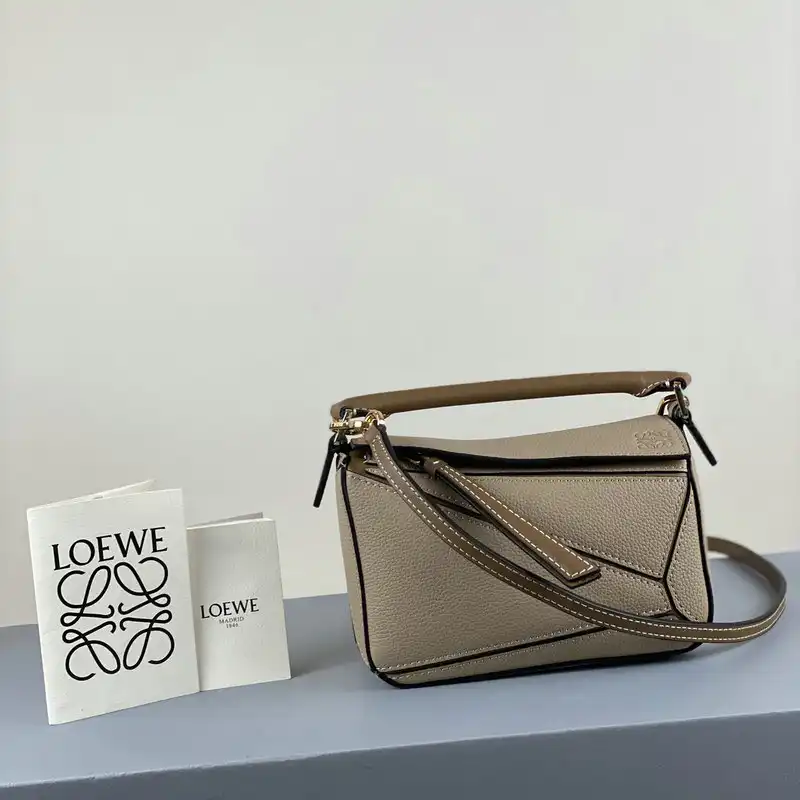 Fashionrepsfam ru Loewe Bag 2209SW0008