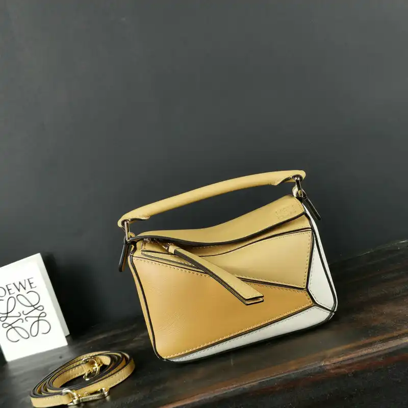 Fashionrepsfam ru Loewe Bag 2209SW0012