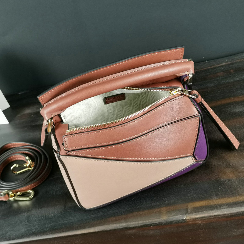 FASH Loewe Bag 2209SW0013