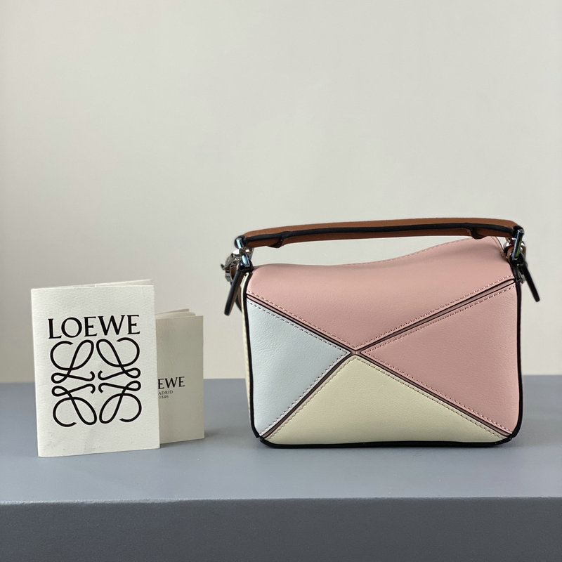 FASH Loewe Bag 2209SW0014