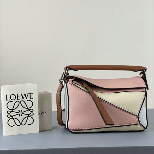 FASH Loewe Bag 2209SW0014