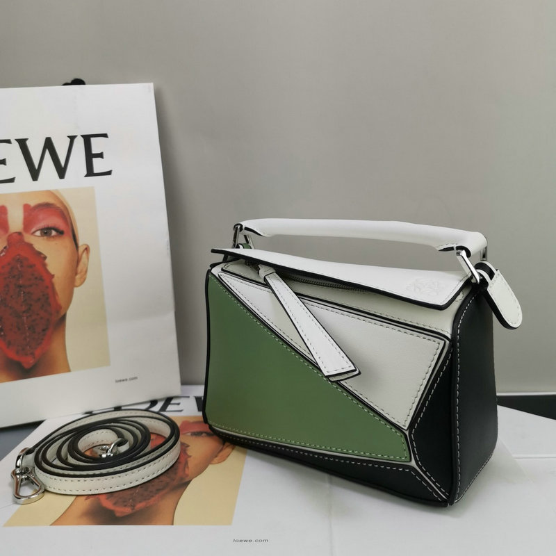 FASH Loewe Bag 2209SW0015