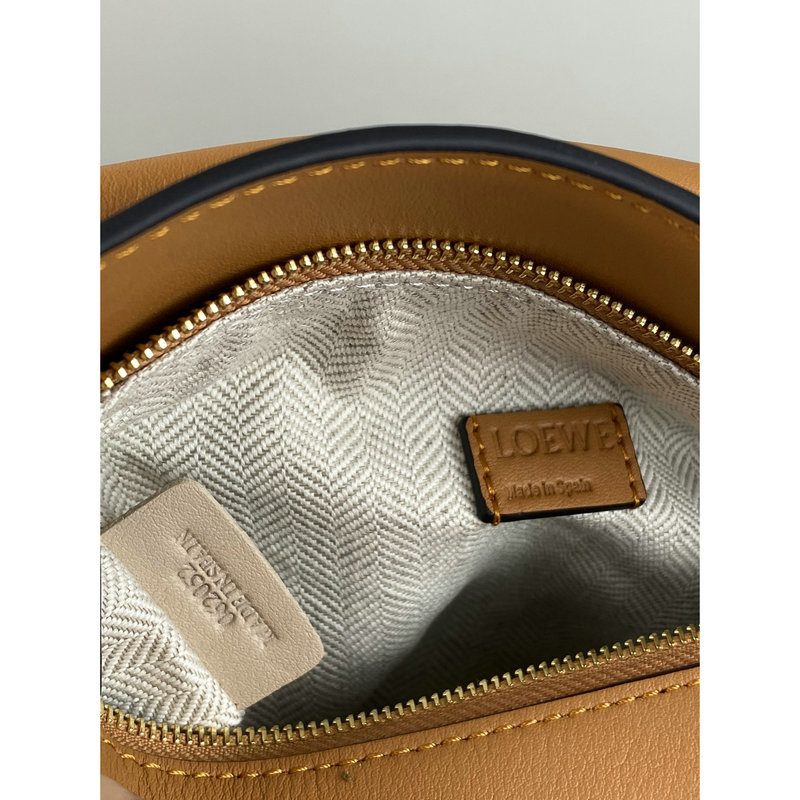 FASH Loewe Bag 2209SW0018