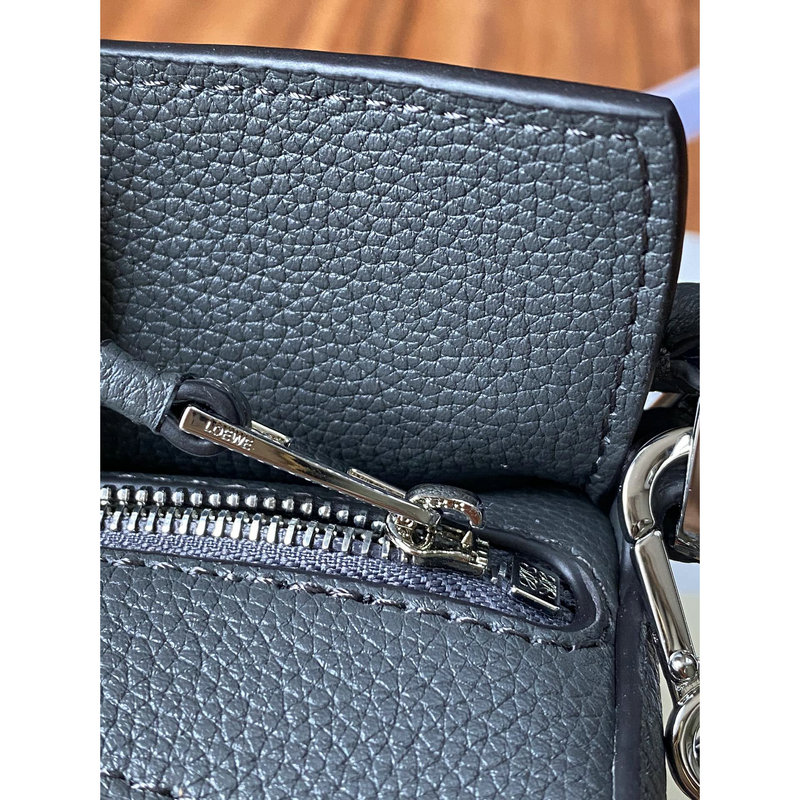 FASH Loewe Bag 2209SW0019