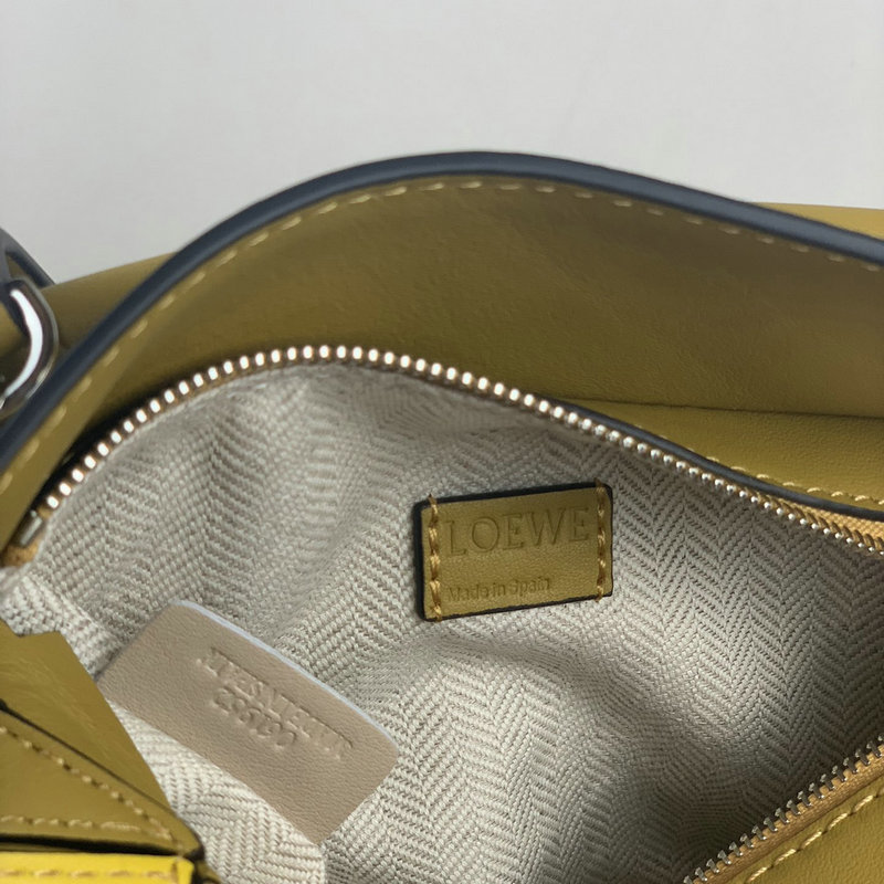 Loewe Bag 2209SW0020