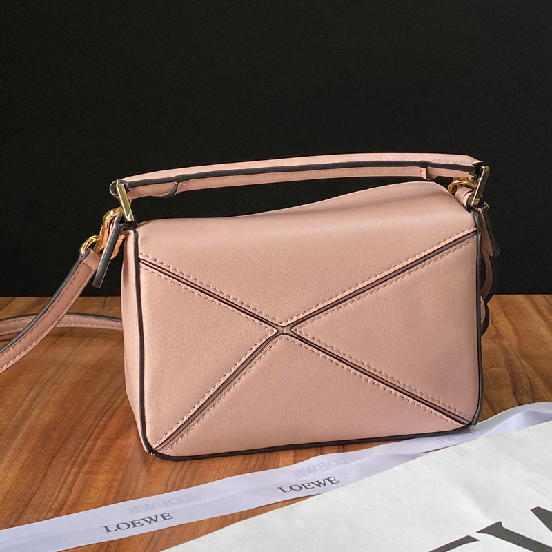 FASH Loewe Bag 2209SW0021