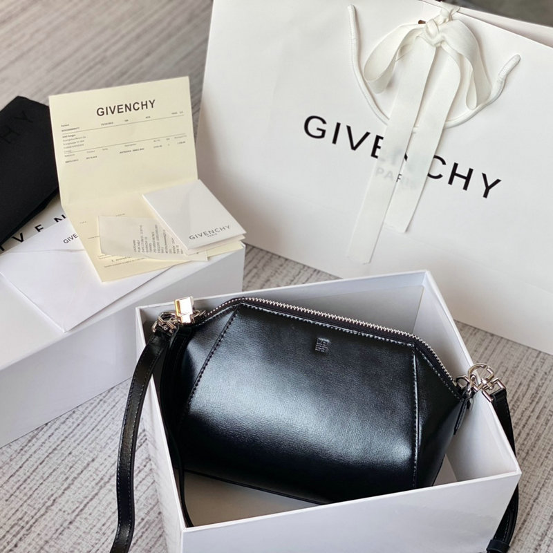 FASH Givenchy Bag 2209SW0022