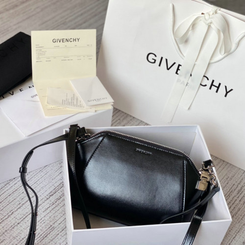 FASH Givenchy Bag 2209SW0022