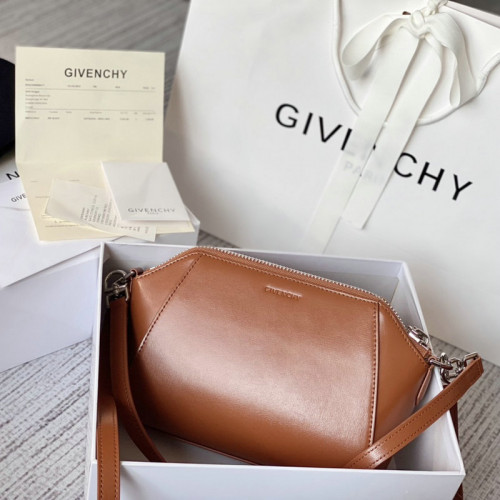 FASH Givenchy Bag 2209SW0024