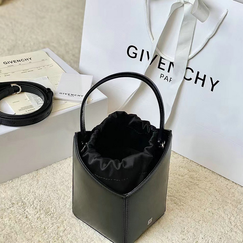 FASH Givenchy Bag 2209SW0032