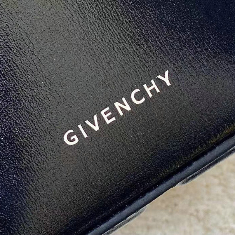 FASH Givenchy Bag 2209SW0032