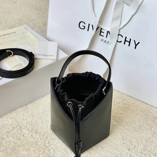 FASH Givenchy Bag 2209SW0032