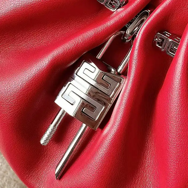 Givenchy Bag 2209SW0034