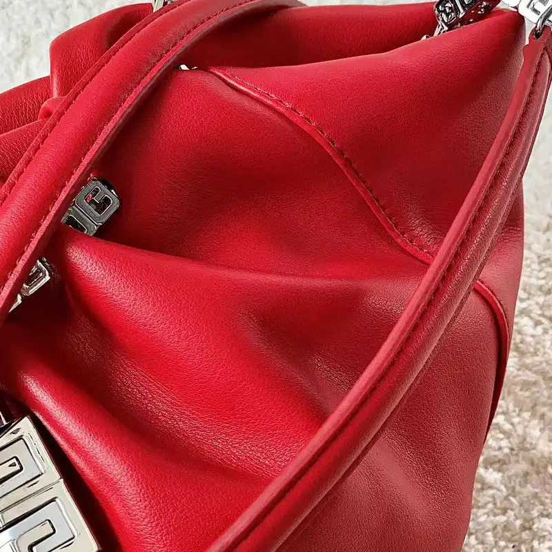 Givenchy Bag 2209SW0034