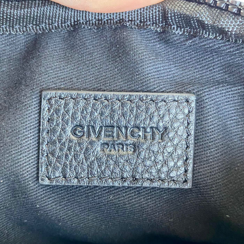 FASH Givenchy Bag 2209SW0040