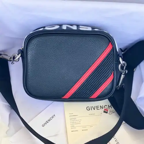 Givenchy Bag 2209SW0041