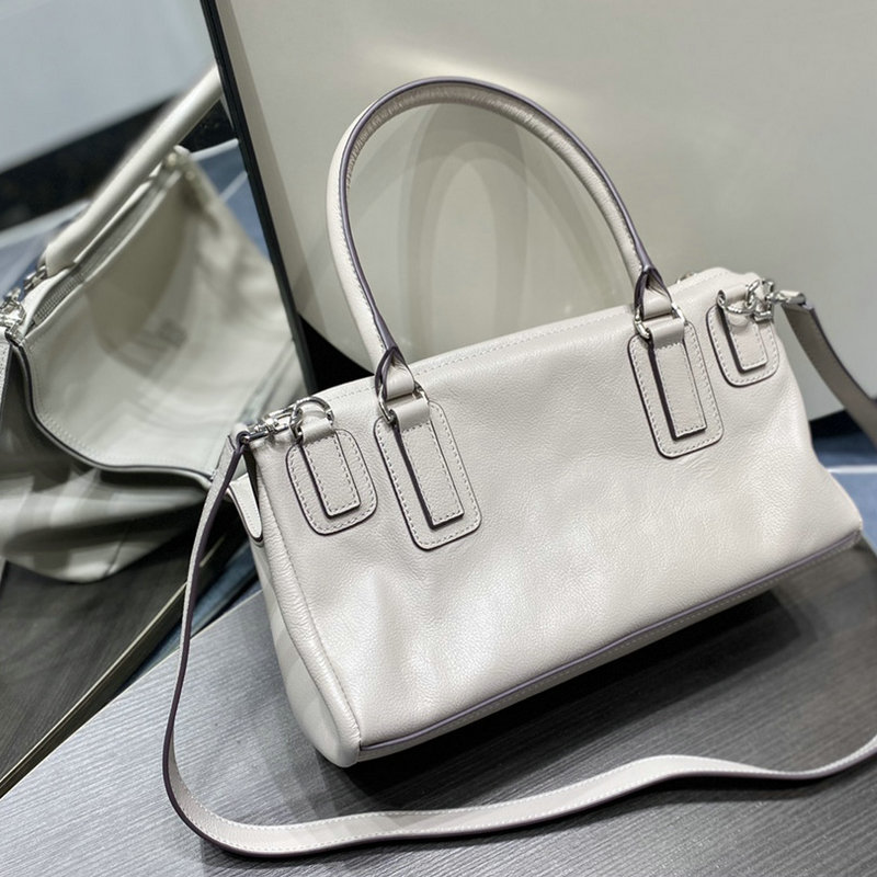 FASH Givenchy Bag 2209SW0047