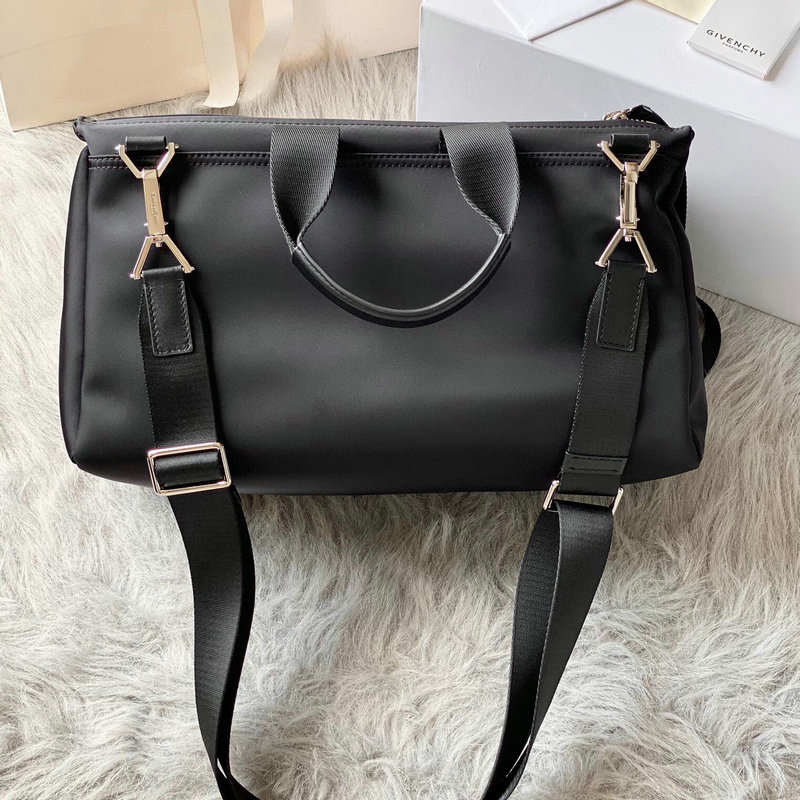 FASH Givenchy Bag 2209SW0048