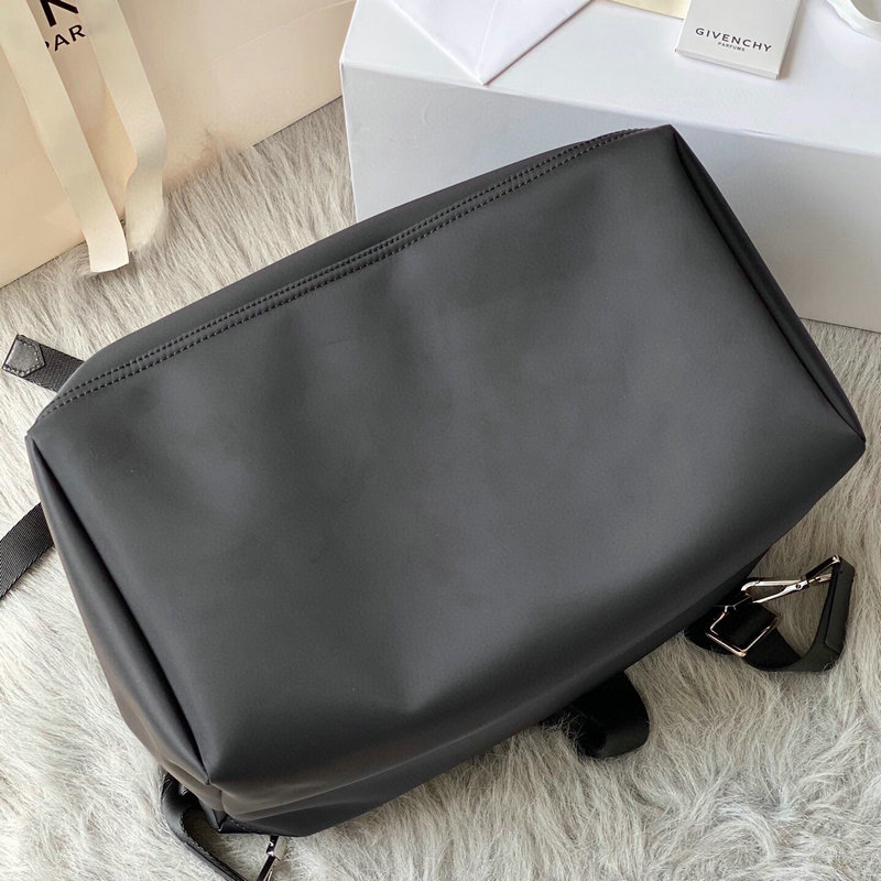 FASH Givenchy Bag 2209SW0048