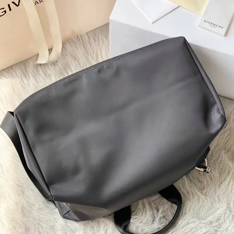 Givenchy Bag 2209SW0052