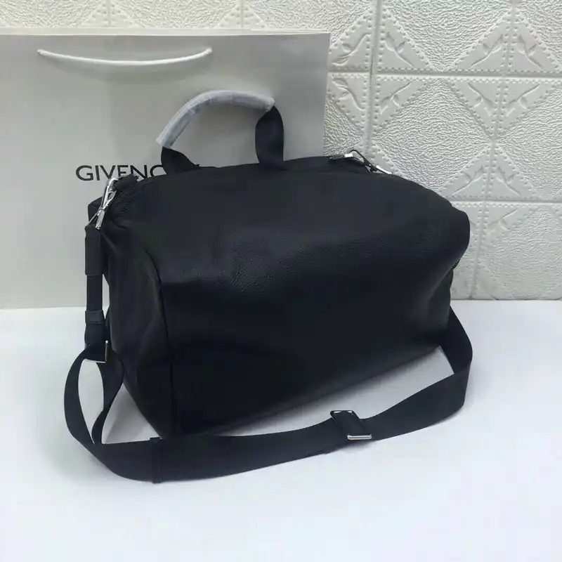 Givenchy Bag 2209SW0053