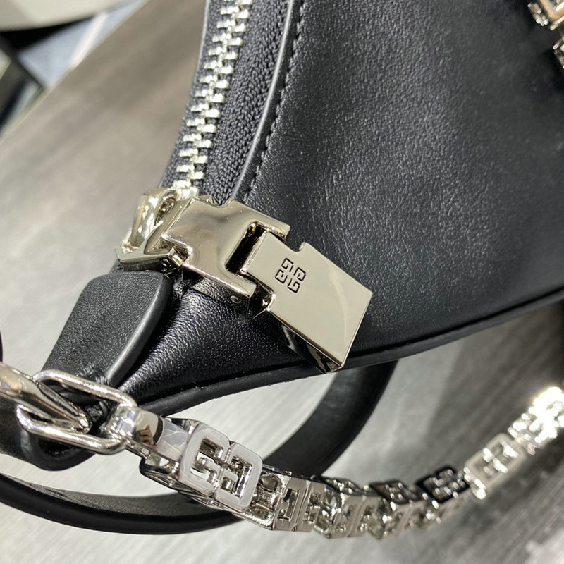 FASH Givenchy Bag 2209SW0054