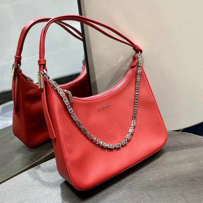 Givenchy Bag 2209SW0058