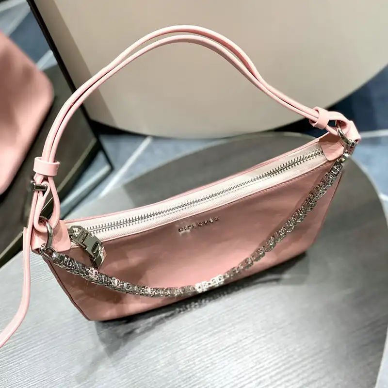 Givenchy Bag 2209SW0059