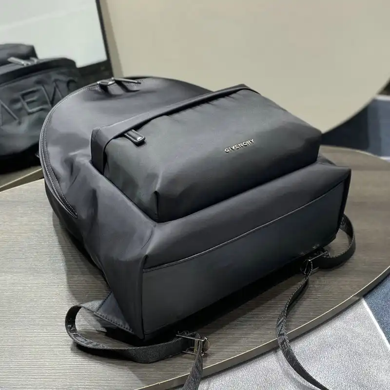 Fashionrepsfam ru Givenchy Bag 2209SW0061