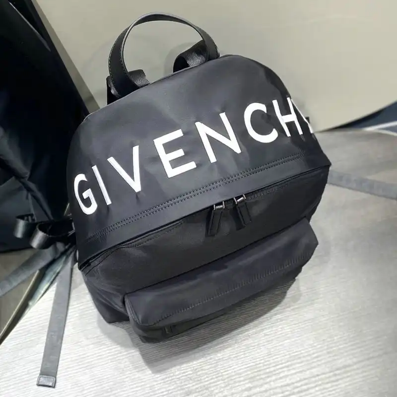 Brother Sam Yupoo Givenchy Bag 2209SW0062