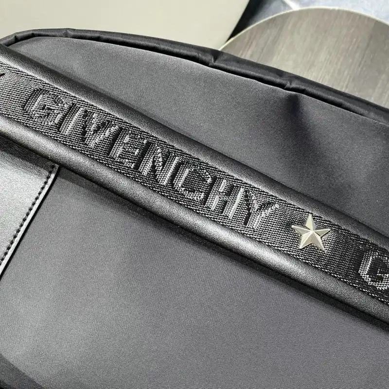 Givenchy Bag 2209SW0065