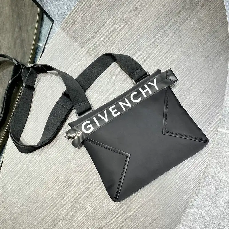 Givenchy Bag 2209SW0072